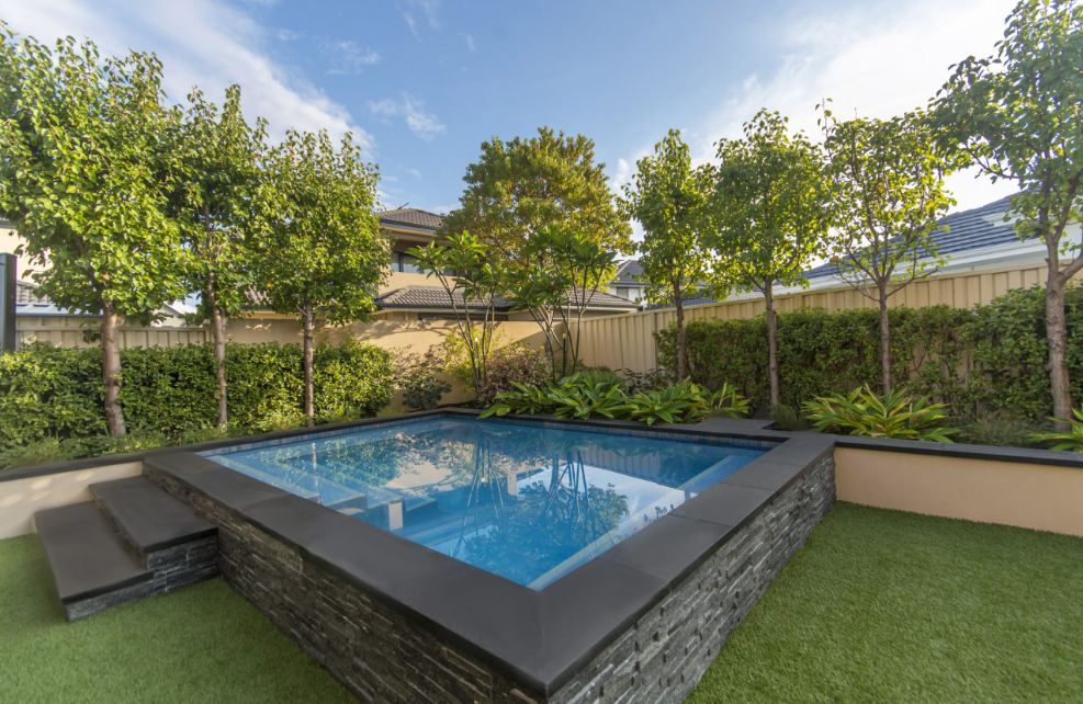 precast plunge pools